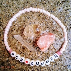 NANTUCKET SUMMER // Glass Bead Bracelet